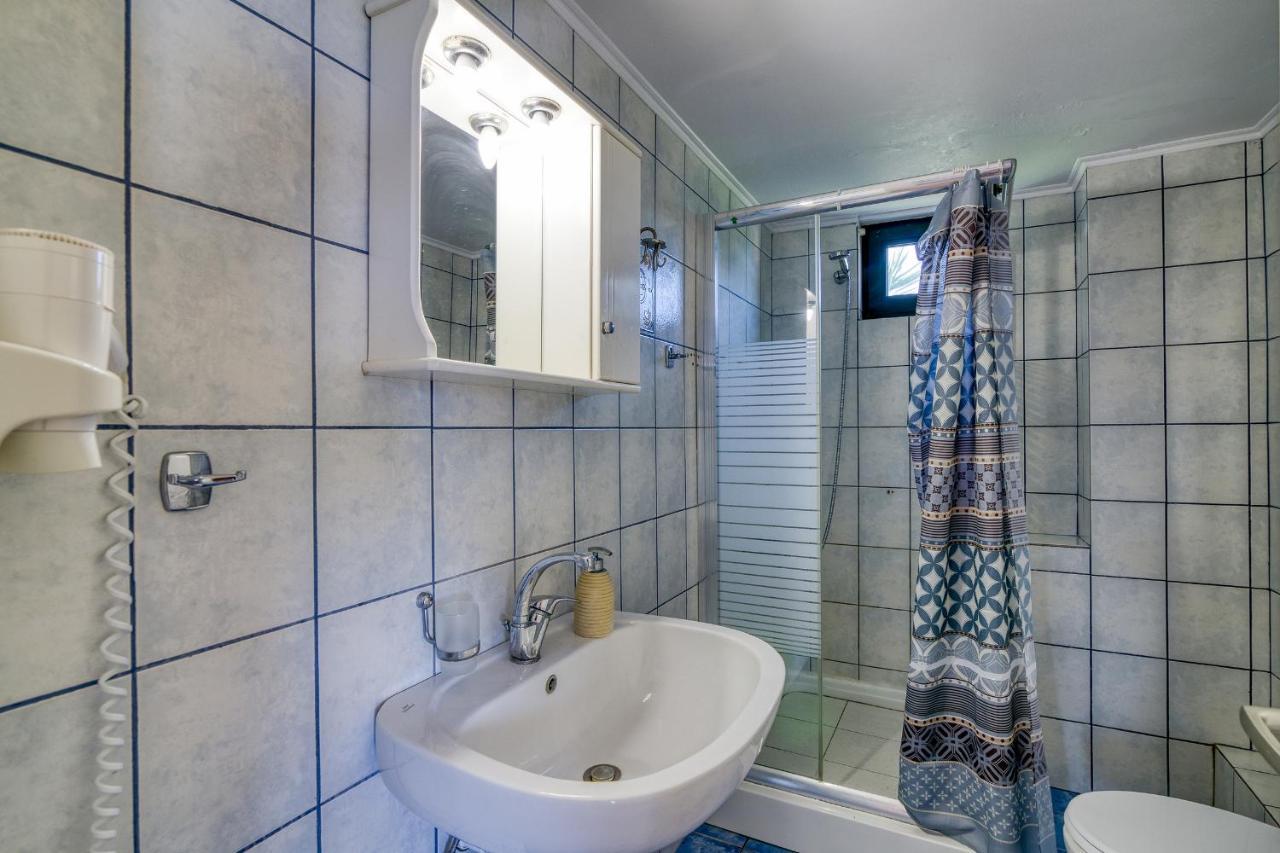 Analipsi Beach Front Villas - Happy Rentals Kástro Tornéze Екстериор снимка